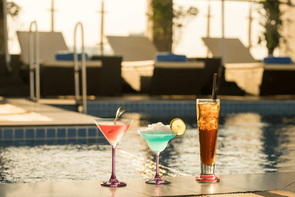 Why Summer Parties Need 30+ lbs of Ice Per Day - Kismile